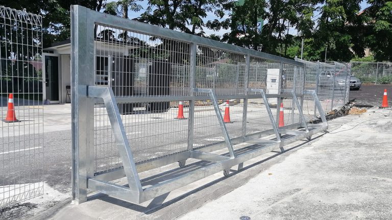 gate-01
